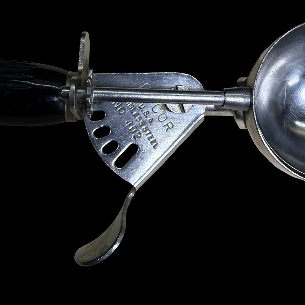 BI-COR Stainless Steel No. 402‎ Ice Cream Scoop Made In U.S.A Size 20